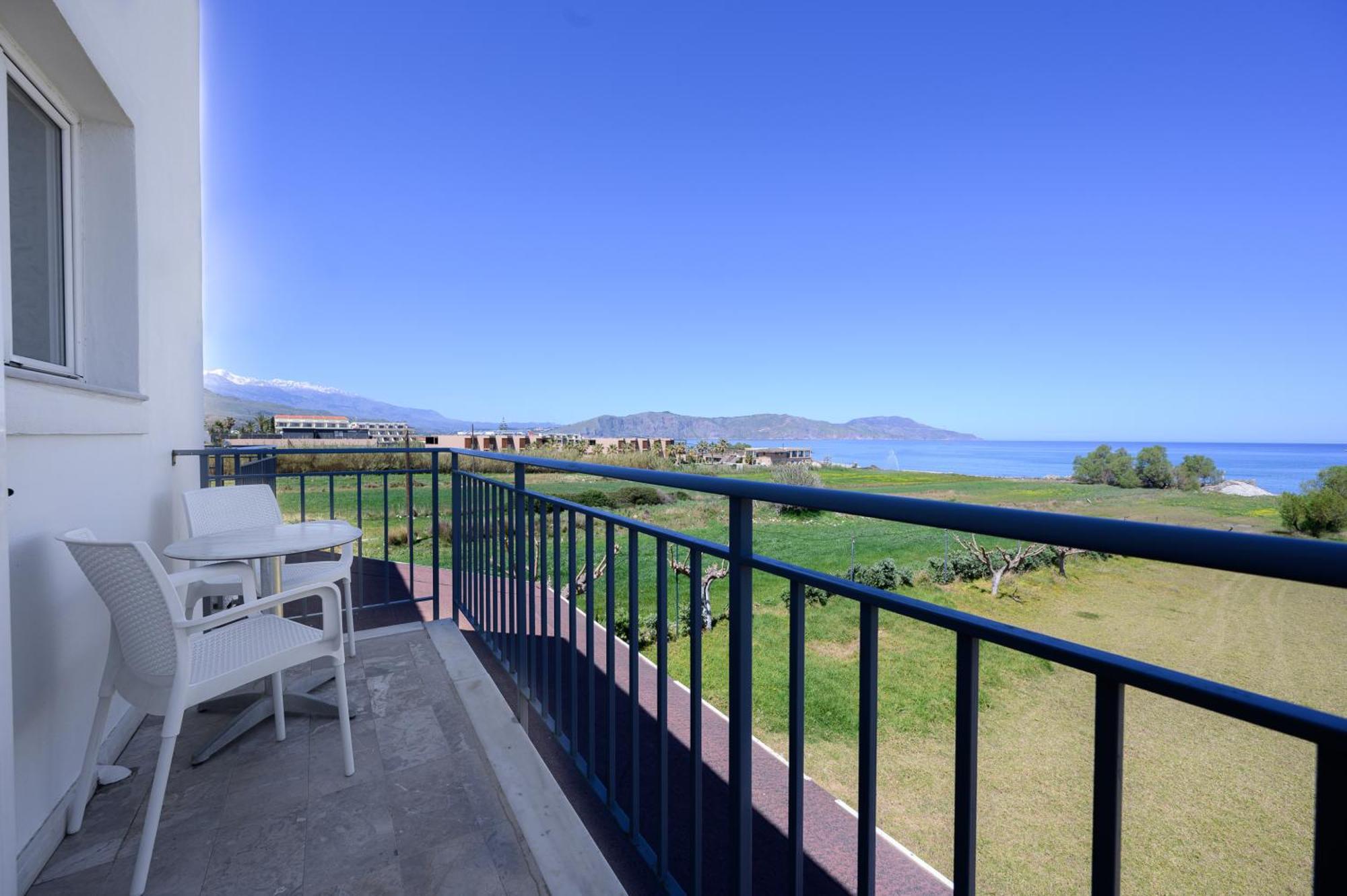 Beachfront First-Floor Suite Georgioupoli Exterior foto